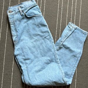 Vintage Levi’s high waisted jeans